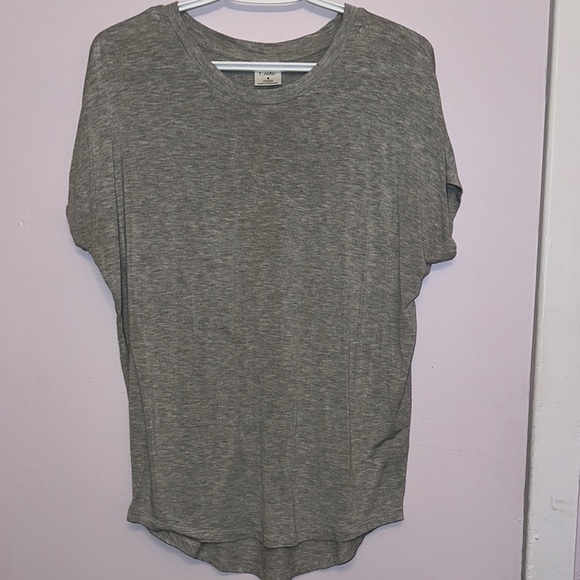 Cielo Tops - Cielo Oversized Soft and Stretchy T-Shirt